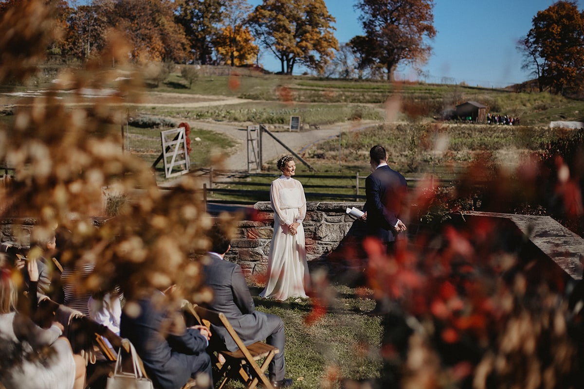 fall wedding at bluehill at stonebarn