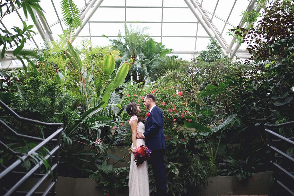 bride and groom wedding portraits at the brooklyn botanical gardens 
